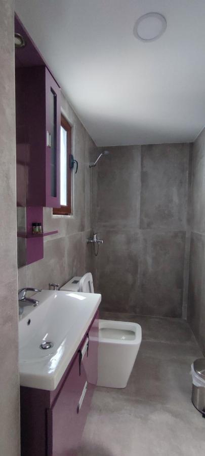 Aleks Holiday Rooms Ksamil Exterior photo